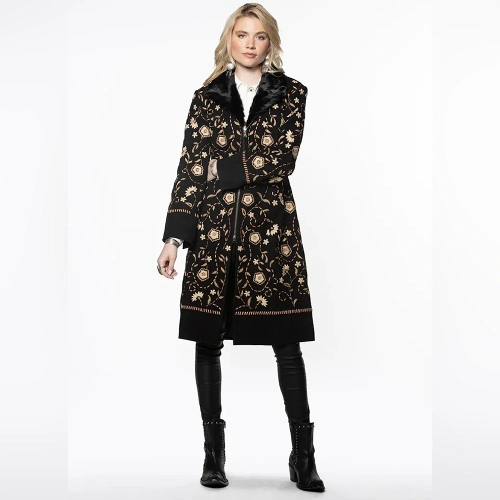 NEW! The Double D Ranch Full-Length Black Suede Hand-Embroidered Obregon Coat - Picture 4 of 17